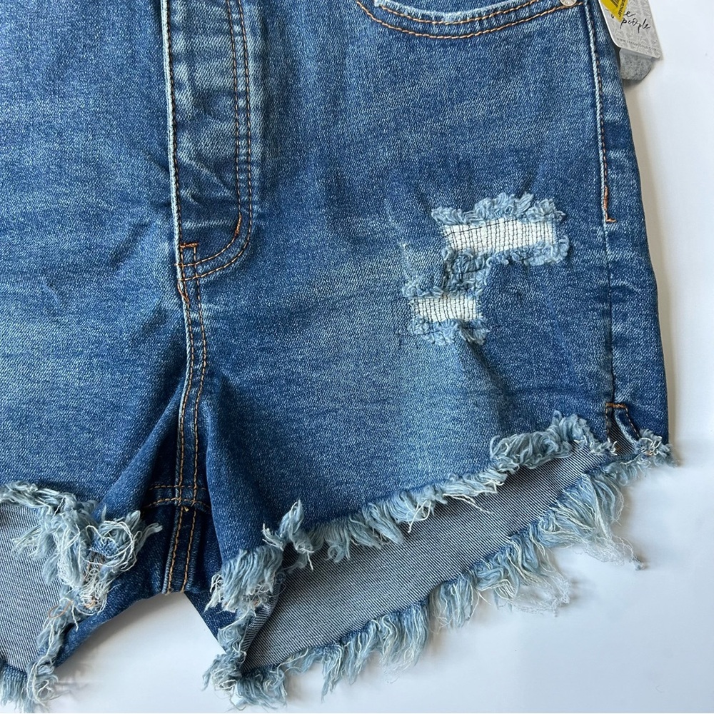 NWT Free People CRVY High Rise Button Fly Denim Shorts, Size 28. - Picture 2 of 7